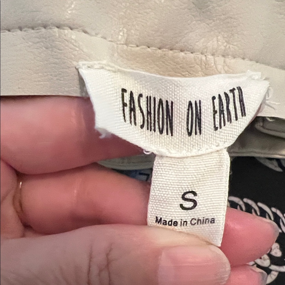 #1034+Chic Cream Button-Front Skirt - Picture 5 of 12